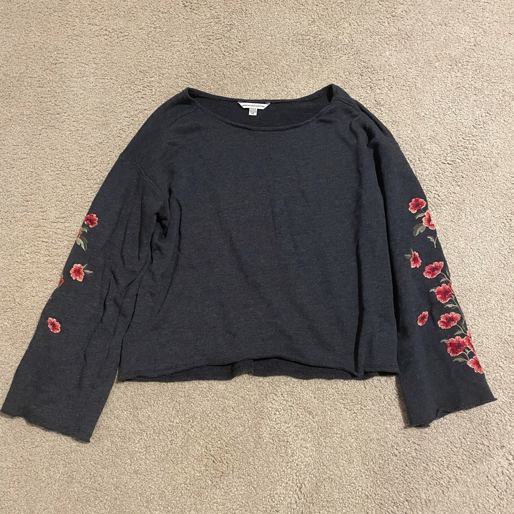 american eagle floral sweater
